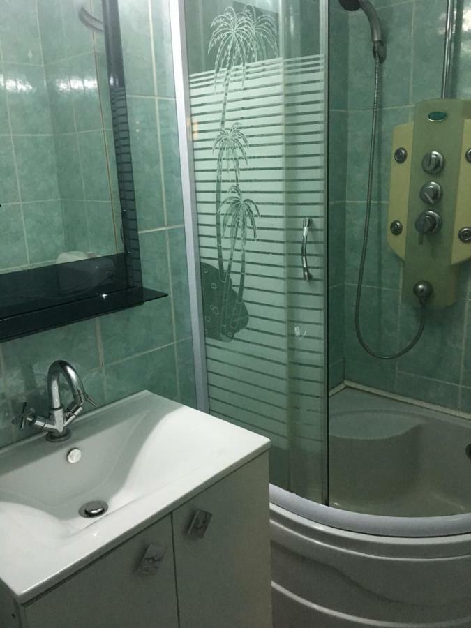 דירות Tîrgu Ocna Apartament Antonia מראה חיצוני תמונה