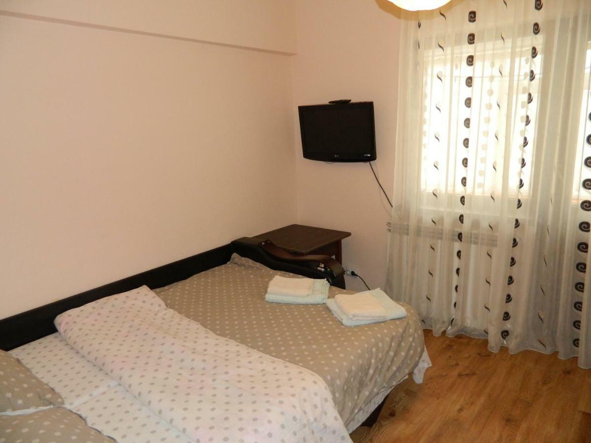דירות Tîrgu Ocna Apartament Antonia מראה חיצוני תמונה